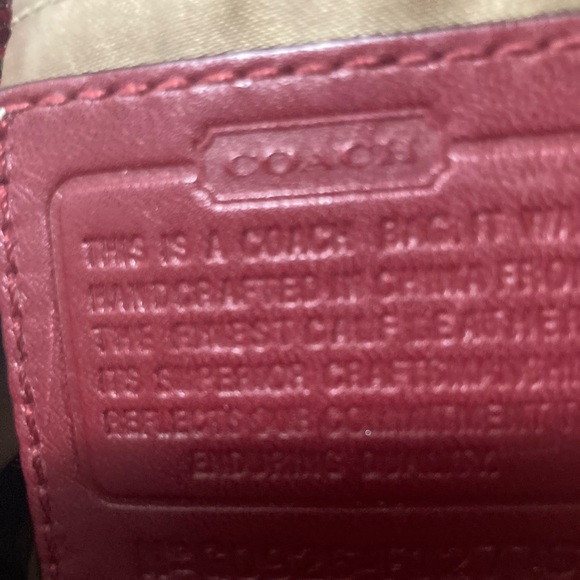 Beautiful coach handbag red - Picture 6 of 6